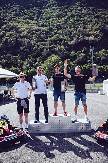 Bei der Gocart Gaudi gab es auch Sieger (re.) (©Foto: Benjamin Pfitscher)